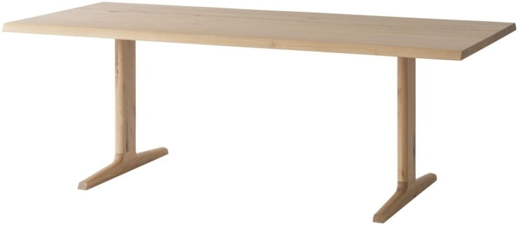 関谷に展示中のＴ字型脚テーブル「節のある 国産材の家具 はいかがでしょうか」