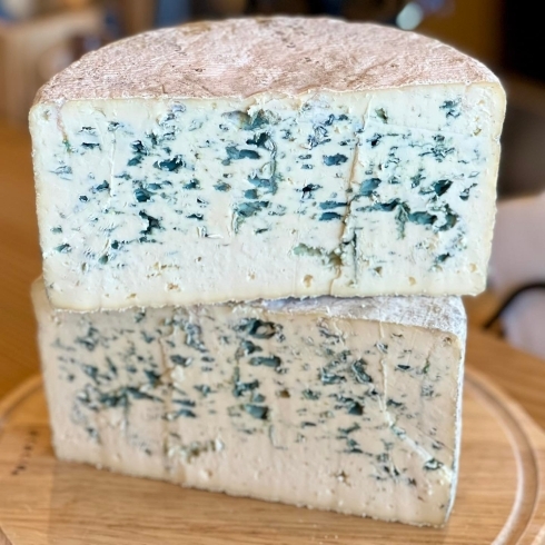 ワインにピッタリのブルーチーズ ブルードーヴェルニュー 農と発酵zenのニュース まいぷれ 奈良 ワインにピッタリのブルーチーズ ブルードーヴェルニュー 農と発酵zenのニュース まいぷれ 奈良