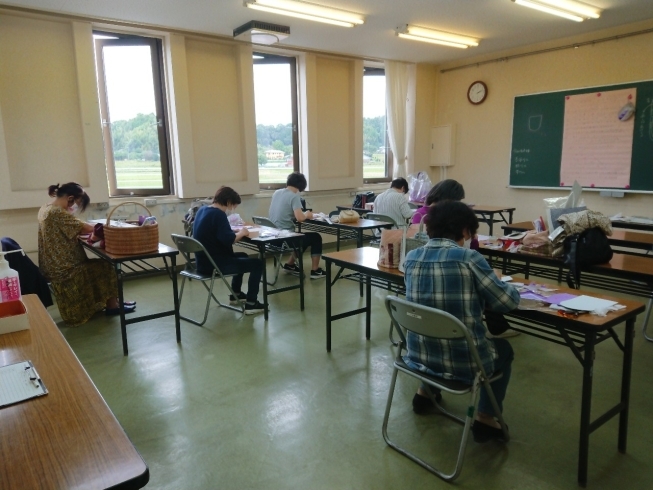 先日の茂原市鶴枝公民館のレッスンです！「「パッチワークの布小物教室」始まりました」