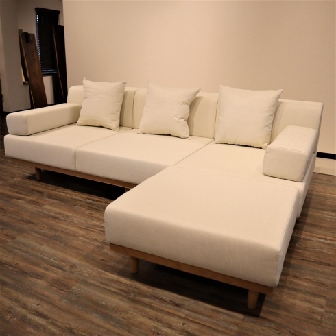 商品写真「[当店オリジナルのソファ]のご紹介。札幌市清田区の家具の店、Ties interior。」
