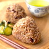 お漬物ももちろんこだわり抜いた自家製です「健康弁当 食工房 タオさんの日替わり健康弁当いただきました!酵素玄米、無農薬栽培の野菜、肉にも水にもこだわって作られています!」