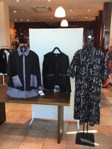 「黒のファッションブランドのご紹介(札幌近郊、石狩、大きいサイズ、40代ファッション、50代ファッション)」