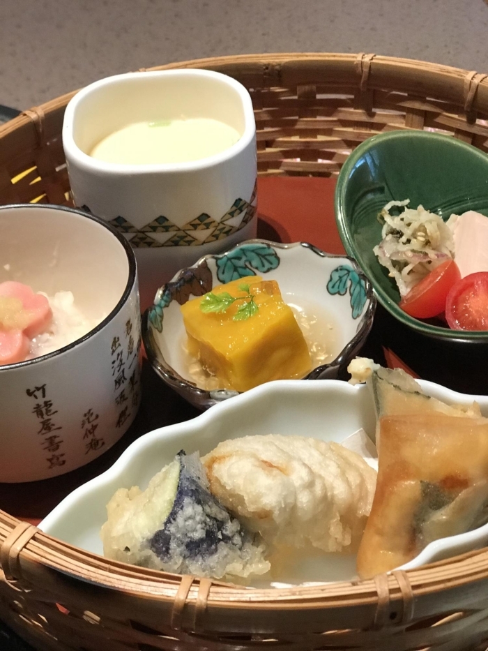 国道2号線沿い北側 かごの屋芦屋店 芦屋市ランチ特集 まいぷれ 芦屋市 国道2号線沿い北側 かごの屋芦屋店 芦屋市ランチ特集 まいぷれ 芦屋市