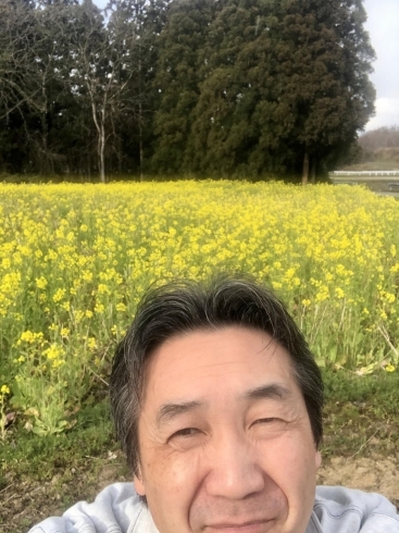 途中の菜の花畑「超新鮮！会津の有機育ちアスパラを、菜の花畑を駆け抜けて、農家さんの所に仕入れに行ってきました！」