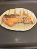 香ばしく焼き上げた本格サーモン「旬の魚介と家庭の味でしっぽり一杯しませんか？」