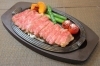 新発田牛サーロインステーキアスパラ添え「アスパラ横丁の参加店をご紹介!【紫雲ゴルフ俱楽部】」