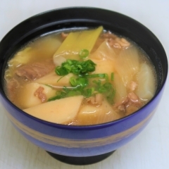 きたかみ牛芋の子煮