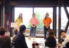 即興劇中！「歌と演劇のある建設会社」
