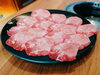 只今サービス中の牛タン「🍾宴会ご予約特典ございます✨お得なキャンペーン実施中🍾／焼肉忘年会・個室・カラオケルーム付き・大人数宴会】」