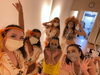 楽屋でもマスクー「ハワイアンタウンで踊りました」