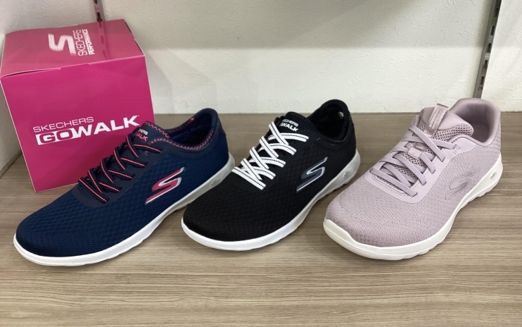 スリッポンタイプ「SKECHERS新作入荷しています！」