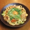 ホルモン焼きうどん