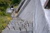 こわいこわいと思いながらのぞき込むダム「三室峡紅葉まつりに行ってきました」