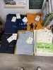 モンベルの厚手の長袖Tシャツになります「もうすぐクリスマス」