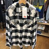 「メンズお洋服半額ラック設置しました。」