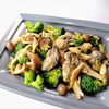 鳥羽産牡蠣ペペロンチーノ風「鳥羽産カワハギ・本マグロ中トロ・イクラ入り海鮮ちらしのご案内」