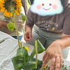 どうやって飾ろうかな？「あかとんぼでの花育☆いつもとは違った形の入れ物で挑戦🌸《子どもたちのお困り事を解決！高松市の児童発達支援・放課後等デイサービス》」