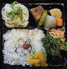 幕の内弁当「明日の日替り弁当は焼肉丼」