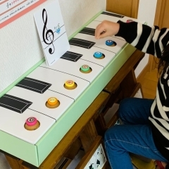 プレピアノコース(2才~4才)