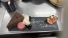 記念日をお祝いする特別なデザート「記念日におすすめ！お肉＆デザートで楽しむバースデープレートのご案内」