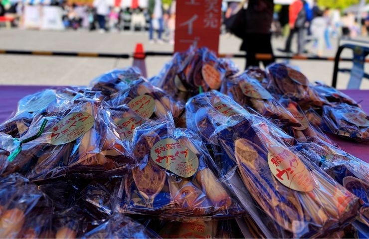 やっぱり山盛りのお菓子はいいですね「高崎菓子まつり2023が開催されました！【群馬・高崎のイベント情報】」