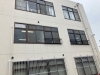 施工前（2階部分）「【施工事例・東京都葛飾区】会館に断熱遮熱フィルムを施工」