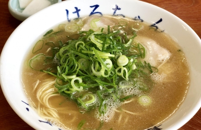 佐世保市大塔町「長浜ラーメンはるちゃん」でランチ！