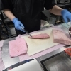 「仙台牛バーガー用パティ仕込み中！リニューアルランチに向けて準備進んでいます」