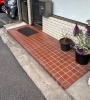 街は「すべり転倒リスク」で溢れています。「地元応援!モニター募集のお知らせ/ASL滑り止め」