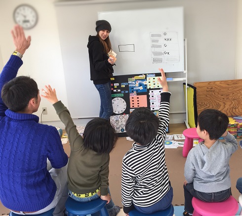 不動産英語講座 グリーンバード高津区溝の口や異業種交流 コシガタリを開催 空室対策の内装リフォームや革財布やグラフィックデザイン