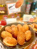 大人気のカレーパン「牛カルビエッグ🍳」