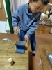 釘（くぎ）のナイフ作りへ「はんこ作りからのは変身。」