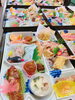 自治会での折詰。税込2,500円。「お祝い・ご家族での利用が、増えて…」