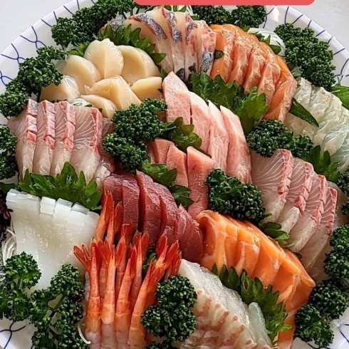 「🐟🐟さかな屋海人🐟🐟店内鮮魚販売「open1周年」 🍎🍇🍊果物＆🥬野菜コーナー新設✨✨ひらかたポイント使えます。」