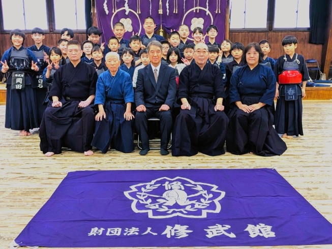 剣道　記念写真「祝！卒業～　「令和5年度卒業生を送る会」」