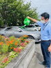 花壇の水やり日課です(^^)/「元気に咲いてます！」