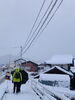 子ども達も雪道楽しみます「雪の呼吸　壱ノ型 雪面斬り(`L_` )斐川町 仏壇」
