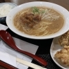中華そば（ご飯、小鉢、唐揚げ2個）