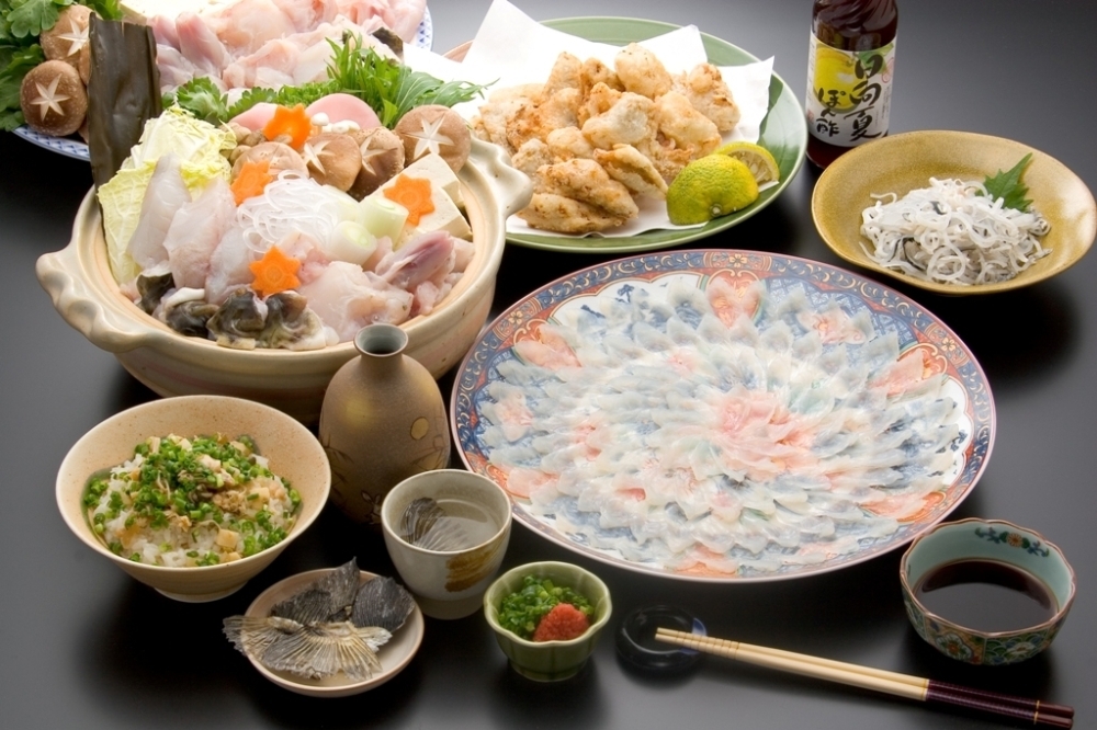 ミツイ水産株式会社 とらふぐ刺身セット 他2種類 ふるさと納税で日本を元気に 延岡市 まいぷれ 延岡 門川 西臼杵 ミツイ水産株式会社 とらふぐ刺身セット 他2種類 ふるさと納税で日本を元気に 延岡市 まいぷれ 延岡 門川 西臼杵