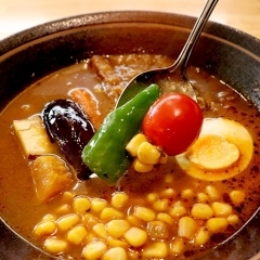 Soup Curry 笑くぼ（スープカレーえくぼ）