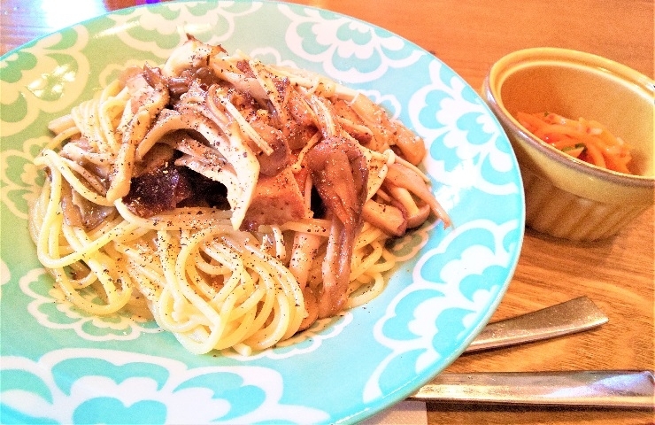 高森台 まったりできる隠れ家カフェ 自家製ベーコンときのこがゴロゴロ入ったオイルパスタがおいしい 春日井 ランチ スイーツ 春日井市 ランチ特集 おいしいランチ おすすめランチ まいぷれ 春日井市 高森台 まったりできる隠れ家カフェ 自家製ベーコンときのこがゴロゴロ入ったオイルパスタがおいしい 春日井 ランチ スイーツ 春日井市 ランチ特集 おいしいランチ おすすめランチ まいぷれ 春日井市