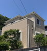 「徳島市・住宅外壁ビフォーアフター｜クリヤー塗装でサイディングを美しく保護」