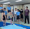 みんなではいポーズ「🎌 新年の集合写真 🎌　★英会話と体操のコラボ教室（堀切、お花茶屋、綾瀬、亀有、小菅）」