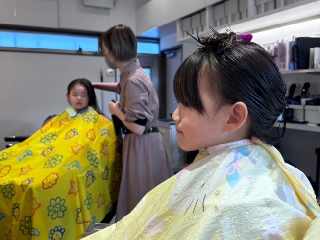 「First hair cut かわいい姉妹」