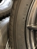 「【中古タイヤ】215/60R16 95Q スタッドレス4本セット 2017年製 ￥39,900」