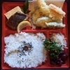 「明日の日替り弁当はキーマカレー」