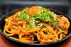 豚キムチ焼きうどん「暑い夏には熱々鉄板のお好み焼き🔥」