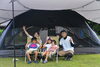 「夏の休日アウトドア」