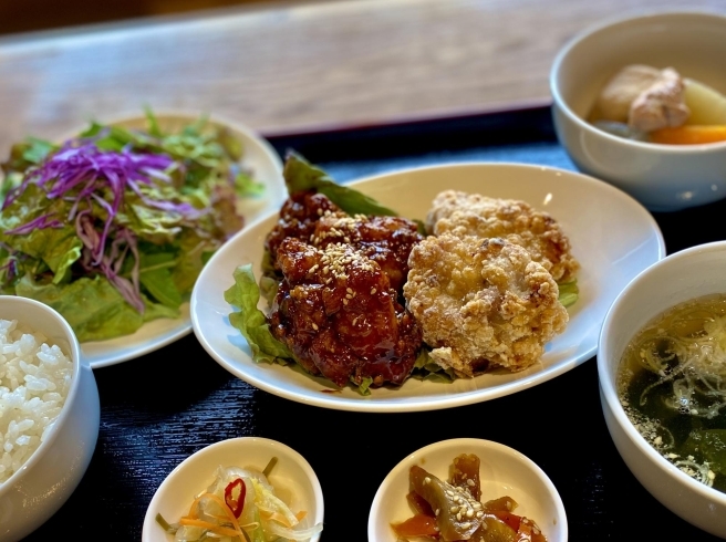 から揚げ定食「ランチ営業やってます♪」