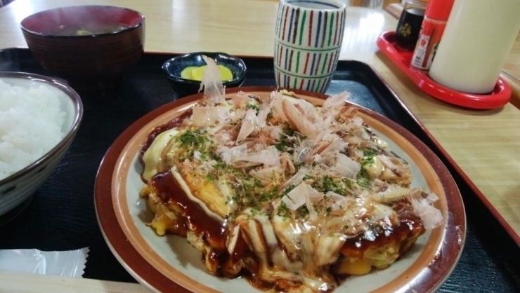 お好み焼 焼そば たこやき みと 看板おかあさんが焼くお好み焼きランチ 伊勢市 まいぷれ伊勢編集部おすすめランチ 伊勢 鳥羽 志摩 まいぷれ 伊勢